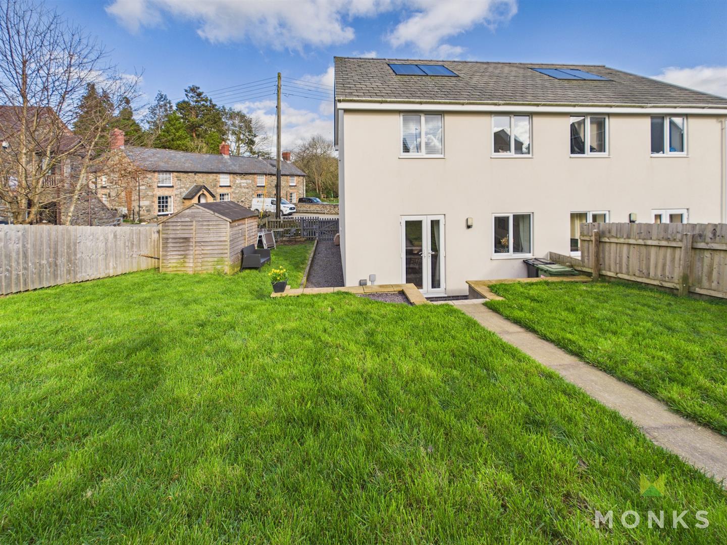 1 Cysgod Y Gyrn, Oswestry, SY10 7LQ For Sale